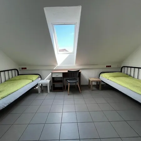 3100 Ratzersdorfer Seen 11 *